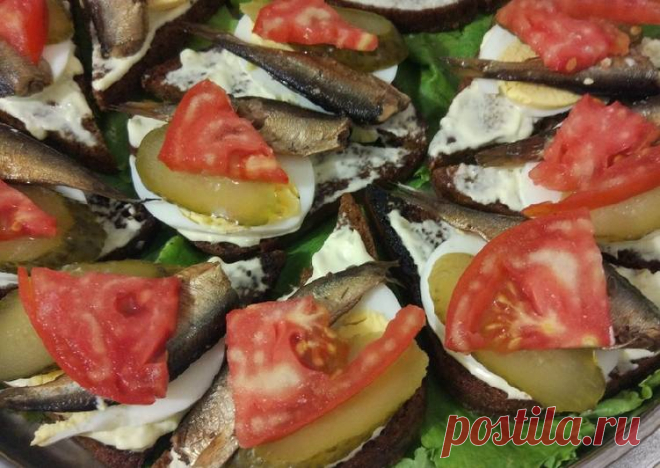 Бутерброды со шпротами #непп Автор рецепта Светлана - Cookpad