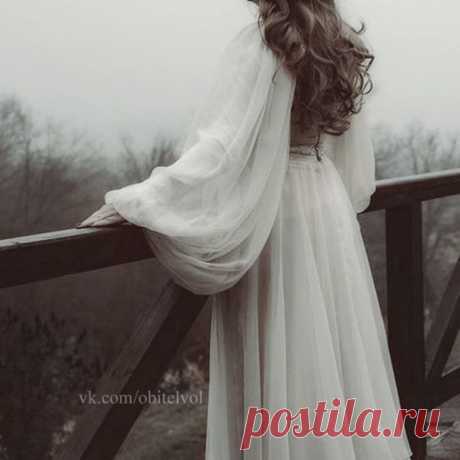 Верю я, что кроме суеты на земле есть мир очарования.

©Иван Бунин
#обитель_природа #обитель_коричневое