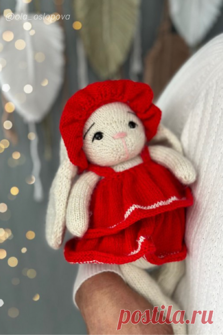 Вяжем игрушку зайку спицами. схема вязания зайчика спицами. Мастер класс зайки девочки в платье спицами, с описанием вязания. Амигуруми зайка спицами. Зайка для начинающих спицами. Вяжем игрушку для детей спицами.