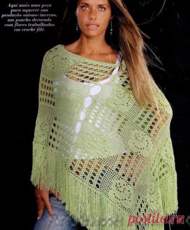 Ажурное пончо крючком. Схема. / knittingideas.ru