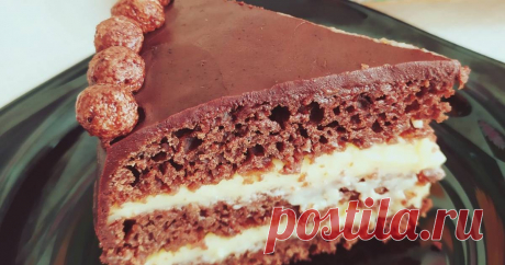 Супер-простой торт "Crazy Cake" - пошаговый рецепт с фото. Автор рецепта Светлана . Супер-простой торт "Crazy Cake" - пошаговый рецепт с фото. #выпечка #десерты #наскоруюруку Очень простой, быстрый в приготовлении и несомненно вкусный шоколадный торт "Crazy Cake" был придуман американскими домохозяйками во времена дефицита и быстро получил популярность и за пределами страны -...