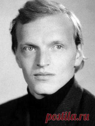 Александр Кайдановский
-  23 июля, 1946 • 3 декабря 1995