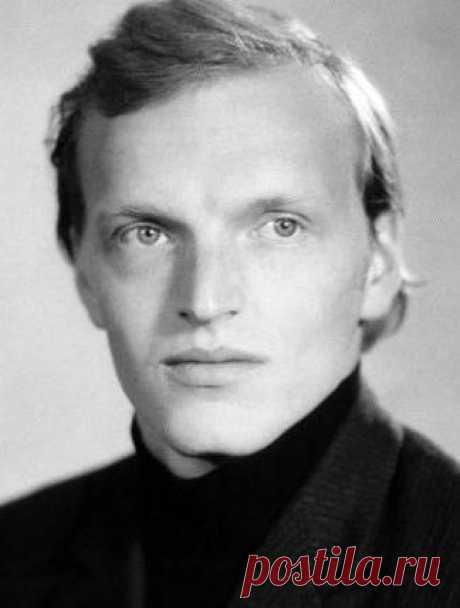 Александр Кайдановский
-  23 июля, 1946 • 3 декабря 1995