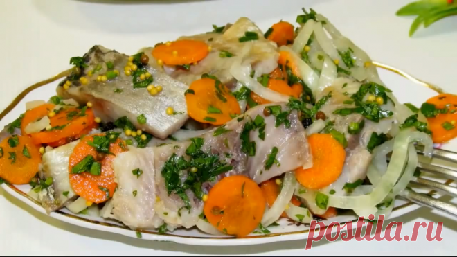 Вот точно, на одном кусочке не остановитесь. Закуска номер один. Вкус у рыбки божественный. | РЕЦЕПТЫ ОТ МАМУЛИ | Дзен
