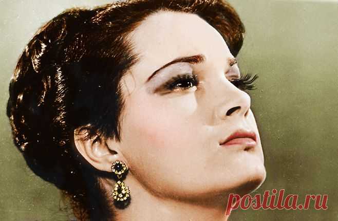 Элина Быстрицкая