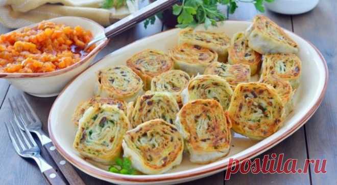 ​Рулетики из лаваша с картофелем, грибами и зеленью
