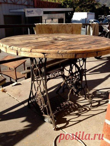 (367) Vintage Singer Sewing Machine With Cable Spool Table Top | ideias
