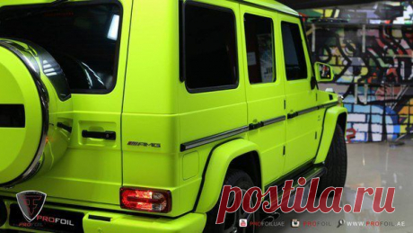 Fluro Yellow Mercedes-Benz G 63 AMG by Profoil. / Только машины