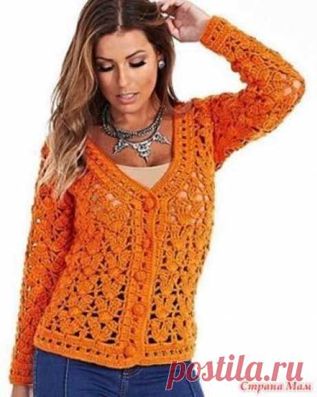Яркий жакетик крючком. Яркий жакетик крючком из серии Интересные идеи. Его изюминки - довольно толстая пряжа, выразительный ажур и крупные обвязанные пуговицы. https://www.knittingideas.ru/