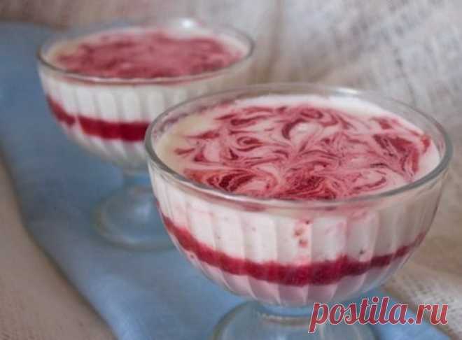 Сметанно-клубничное желе - лучший летний десерт! Готовлю каждое воскресенье!