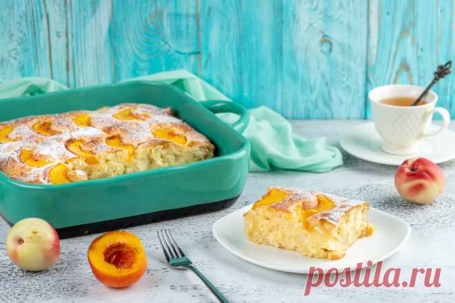 Пирог с персиками Рецепт простого и вкусного пирога со свежими персиками. Испечь его можно абсолютно с любыми фруктами и ягодами, но сейчас в сезон персиков, рекомендуем приготовить именно с ломтиками сочного и сладкого персика.

Приблизительная стоимость готового блюда - 25 000 сумов.

*стоимость актуальна на мо