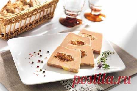 Французская кухня - 20 простых и вкусных рецептов французских блюд Французская кухня состоит из нежирного мяса, морепродуктов и рыбы. А уж чего стоят знаменитые местные десерты, мимо которых невозможно пройти. Делимся 20 самыми вкусными рецептами французских блюд!