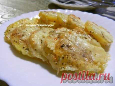 Запеченный картофель в сливках с сыром