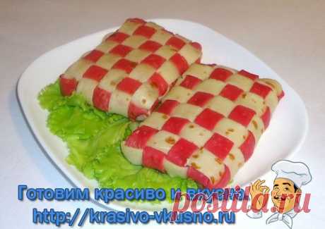 Плетёные блинчики с начинкой.