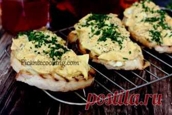 Яичная паста к завтраку Ароматная яичная паста к завтраку, которую можно приготовить с вечера, а утром лишь выложить на подрумяненный кусок хорошего хлеба.