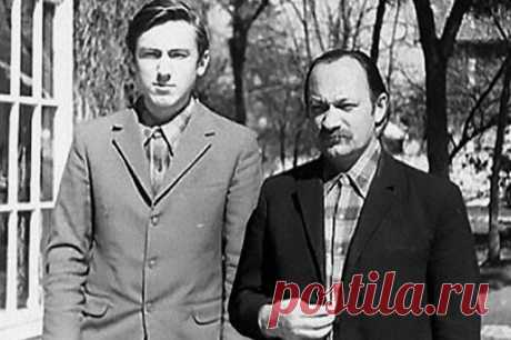 Восемь ударов судьбы. Первого советского угонщика самолета убил его сын. После терактов 11 сентября 2001 года вспоминать историю с укрывательством первых советских террористов-угонщиков в США не любят. Бразинскасы оказались не борцами за свободу, а просто убийцами.