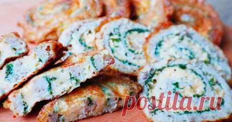 Вкуснейшая закуска из фарша и сыра Автор рецепта Катерина Вкуснейшая закуска из фарша и сыра - пошаговый рецепт с фото. Всем большой привет! Сегодня готовим потрясающую вкусноту из фарша и сыра! Такую закуску можно подать как в горячем, так и в холодном виде в трех вариациях. Закуска получается очень сочной, вкусной и эффектно смотрится на столе!...