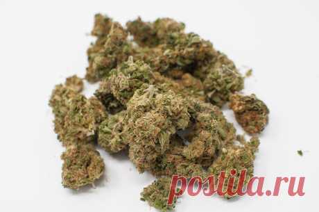 Canna Club Co brings fast and reliable Vancouver Weed Delivery straight to your door without hassle. Whether you're relaxing at home or running low on time, our online store makes cannabis shopping smooth and simple. With a wide range of quality strains and edibles, you can enjoy the best from the comfort of your space. No lines, no waiting—Vancouver Weed Delivery from Canna Club Co helps you order what you need with ease and discretion.