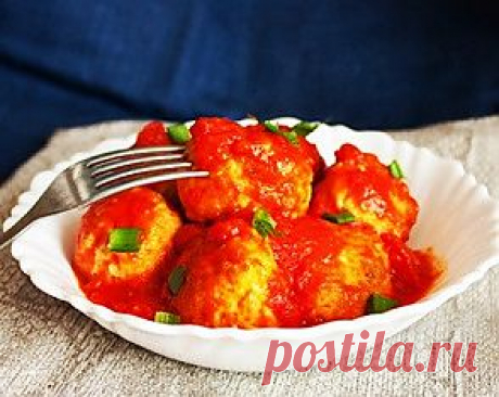 Постные тефтели с грибами и гречкой.