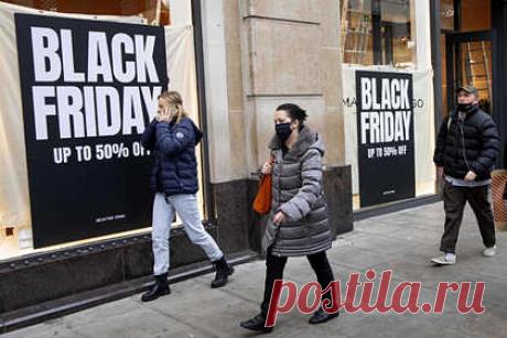 В Казахстане предложили переименовать «черную пятницу». Верховный муфтий Казахстана Наурызбай кажы Таганулы прокомментировал проведение в стране «черной пятницы». Он заявил, что такое словосочетание не соответствует традициям казахских мусульман, и предложил переименовать акцию в «щедрую пятницу». По его мнению, так она станет ближе к «пониманию и менталитету» казахстанцев.