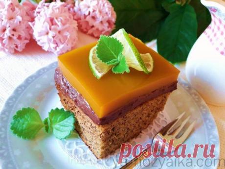 Торт с банановым бисквитом. Торт с бананово-манговым муссом