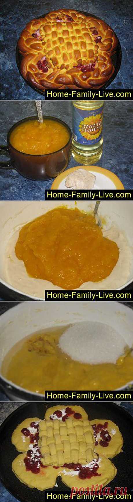 Кулинарные рецепты Пирог из тыквенного теста - пошаговый фоторецепт - пирог с вишней