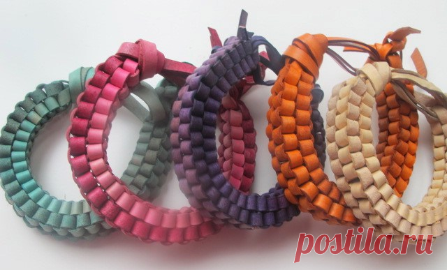 SKETCH42 : More Box Braid Bangles + Instructions.