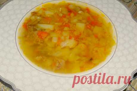 Капустный сечень со сборным мясом Танцы от плиты и до компа !!
Что бы приготовить капустный сечень со сборным мясом берутся
Полкило капусты;Одна картофелина;Пол литра бульона мясного чем крепче тем лучше;Одна небольшая луковица 3 зубч…