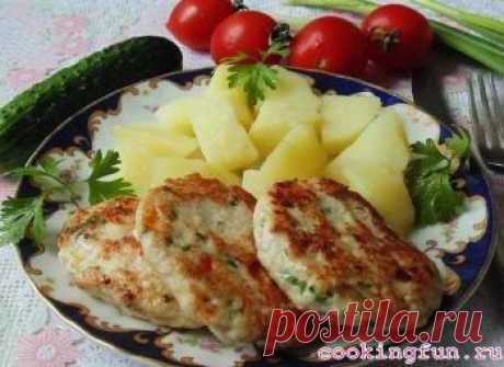Куриные котлеты с кускусом и зеленью. Вкусные, сытные, простые в приготовлении куриные котлеты с кускусом и зеленью порадуют вас и ваших друзей на основное блюдо в любой день.