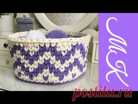 Корзинка крючком из трикотажной пряжи (ленточной). How to make crochet basket