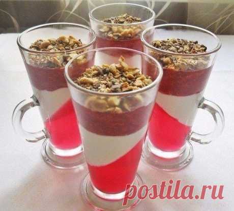 Клубничный десерт / Путешествие с комфортом