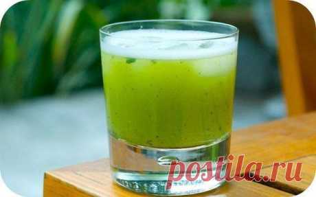 Мятный лимонад, способный умерить аппетит, пьем перед едой.