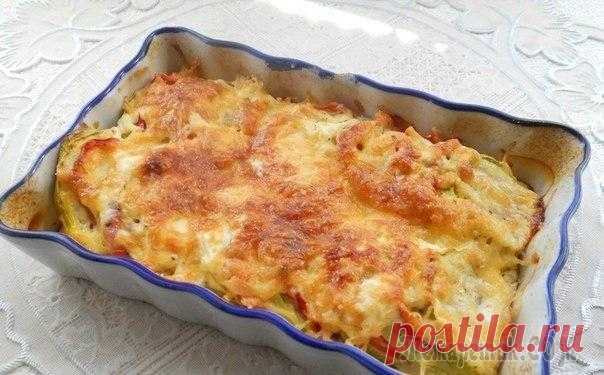 Кабачки запечённые с помидорами и сыром