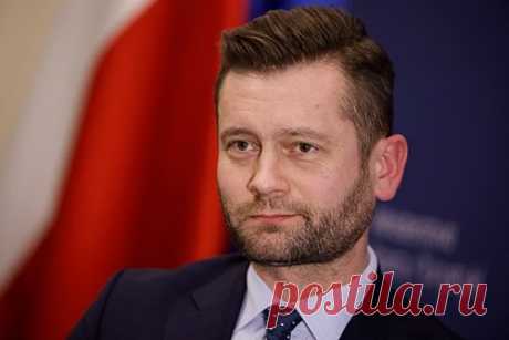 В Польше предложили создать из россиян сборную беженцев для участия в ОИ-2024. Министр спорта и туризма Польши Камиль Бортничук высказался о допуске россиян и белорусов до участия в Олимпийских играх 2024 года в Париже. Функционер предложил создать из представителей этих стран сборную беженцев. «Обращаю внимание на то, что нейтральность российского спорта является фикцией», — сказал он.