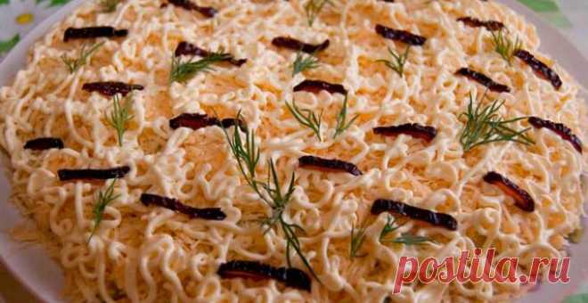 Салат с курицей и черносливом | Кулинарный портал