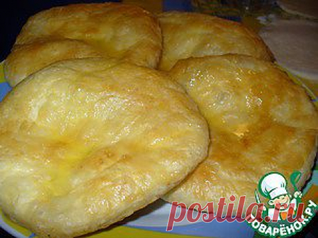 Хачапури из слоeного теста - кулинарный рецепт