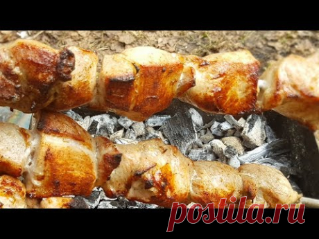 Шашлык на углях. Шашлык по-цыгански. Gipsy cuisine.