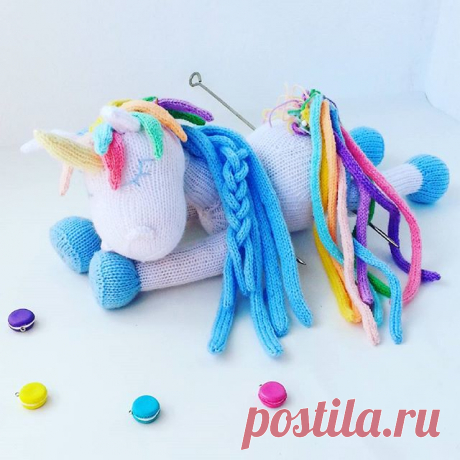 Доброе утро ! 😊
Рабочие моменты. Working moments . Unicorn. Единорожка. 
Девочки, хотелось бы узнать ваше мнение по поводу моей новой модели игрушки 😊
Скоро закончу сборку. Появится описание. 
#workingmoments#working_moment_moment#рабочиемоменты#рабочиемоментики#единорог#длядетей#длядетей#игрушкаспицами#unicorn#knitting_unicorn#вязаный_единорог#weamiguru#working_moment_moment#weamiguru
