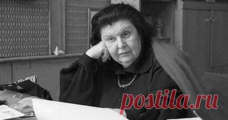 "Только кажется, что современным людям нужны деньги и ничего больше": мудрая цитата нейрофизиолога Н.Бехтеревой  Когда человек начинает думать, он становится больным", - говорил Гиппократ. И это не пустые слова. Когда мы думаем, мы тратим энергию, которая нам дана для жизни, на мысли. А если мы ещё и решаем какие-то задачи, то энергии тратится ещё больше. 
На самом деле, нам не так уж и много нужно для счастья - только бы мы могли спокойно и расслабленно думать. Но на это у нас не всегда есть …