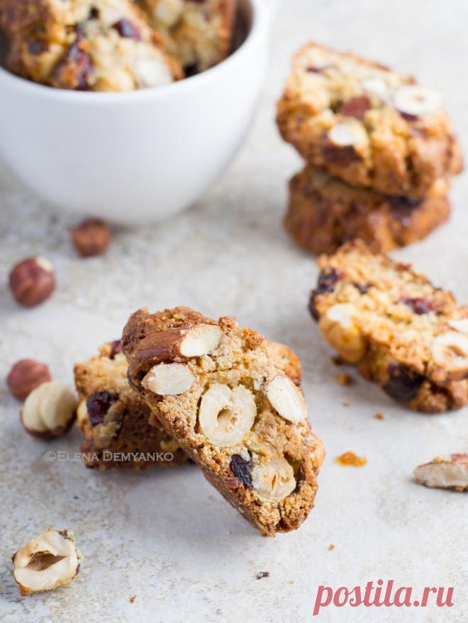 Elena Demyanko: Наркотические кантуччи с миндалем, фундуком и клюквой / Cantucci with Almonds, hazelnuts and cranberry