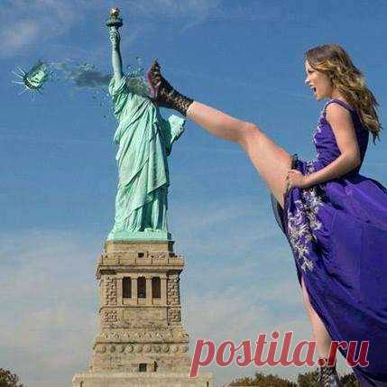 (10) Facebook