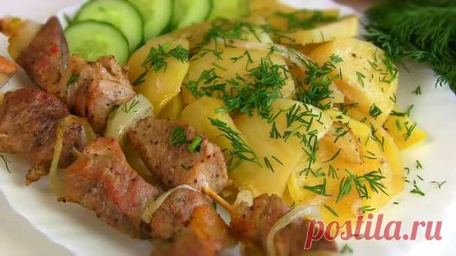 Получается Очень вкусно ,а Готовится Просто!Шашлык с картошкой в духовке!