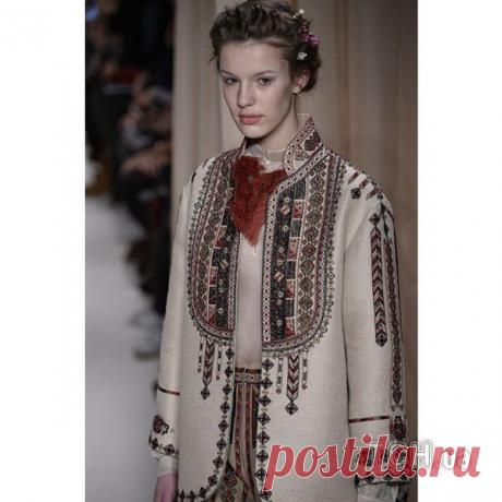 Вышиванки и жупаны в коллекции Valentino Couture Spring 2015: - Поиск в Google
