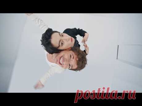 Скачать клип Charlie Puth ft. Jung Kook of BTS - Left And Right бесплатно