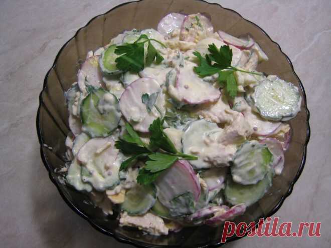 Отличный освежающий салат с курицей, редисом и огурцами. Простой пошаговый рецепт с фото.
Здравствуйте, уважаемые подписчики и гости моего канала. Сегодня хочу представить вам рецепт...
Читай дальше на сайте. Жми подробнее ➡