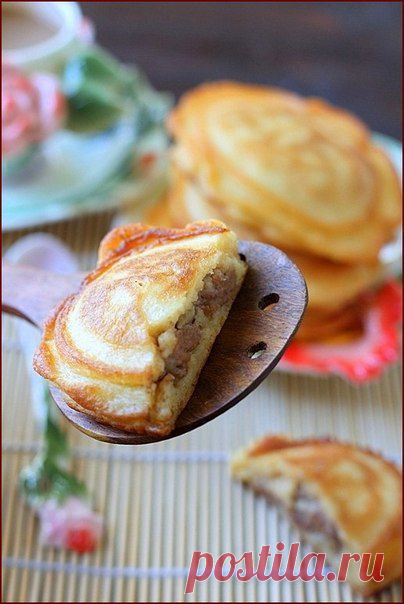 Оладьи мясные.