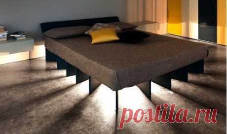 Кровать с подсветкой. Удобно в качестве ночного освещения / Необычные поделки