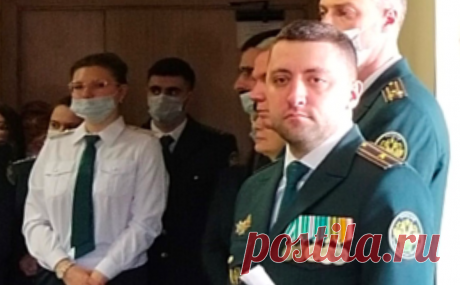 СК попросил арестовать обвиненного в коррупции главу управления ФТС. Следствие попросило Басманный суд арестовать начальника центрального информационно-технического таможенного управления ведомства Дмитрия Васильева, который проходит по делу о коррупции.