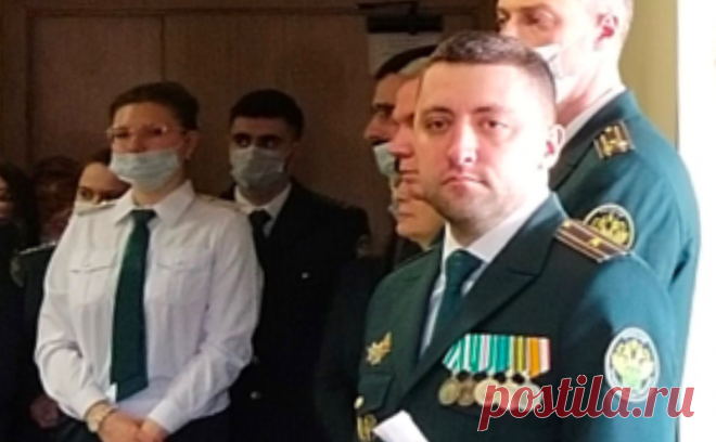 СК попросил арестовать обвиненного в коррупции главу управления ФТС. Следствие попросило Басманный суд арестовать начальника центрального информационно-технического таможенного управления ведомства Дмитрия Васильева, который проходит по делу о коррупции.