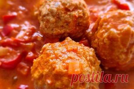 Reis-Hackfleischbällchen in Paprika-Tomaten-Sauce von Rocky73| Chefkoch